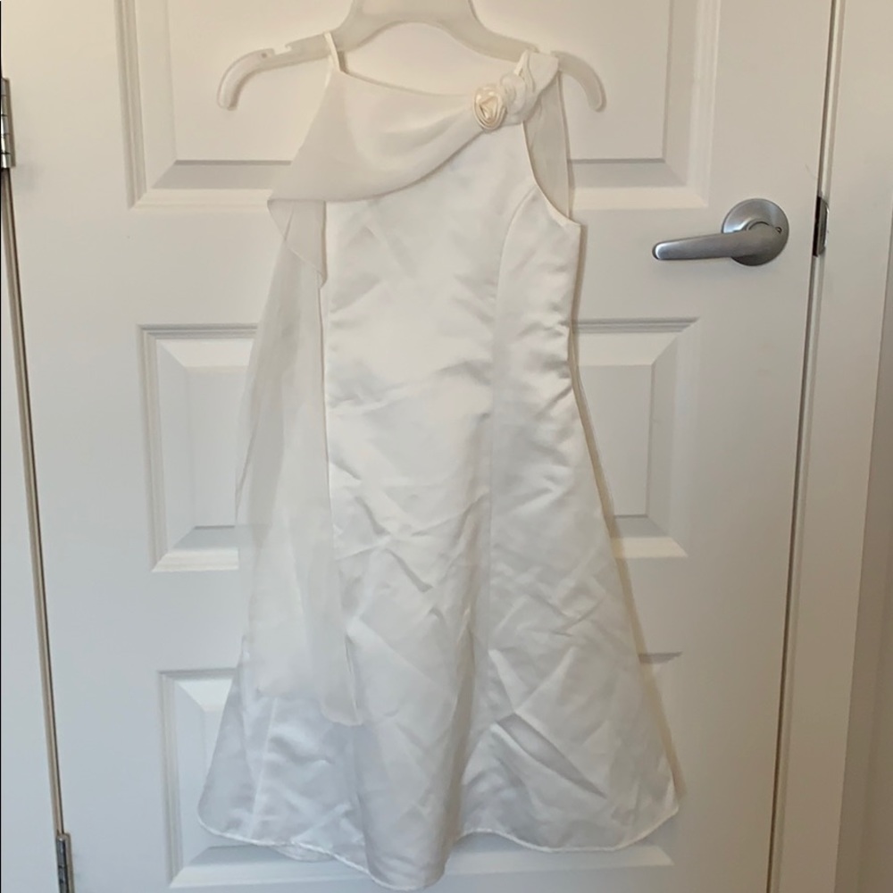 New never worn girl dress
